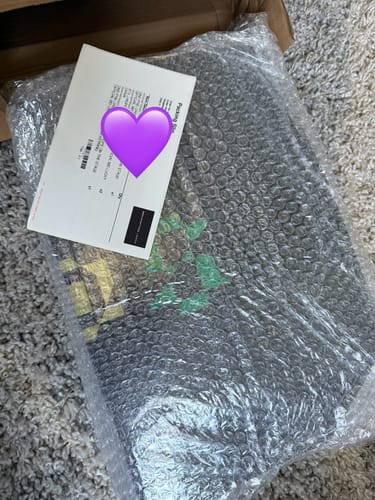 Customer photo review of [2ND PRE-ORDER] BTS J-HOPE - HOPE ON THE STAGE OFFICIAL MD CHIPMUNK PLUSH KEYRING