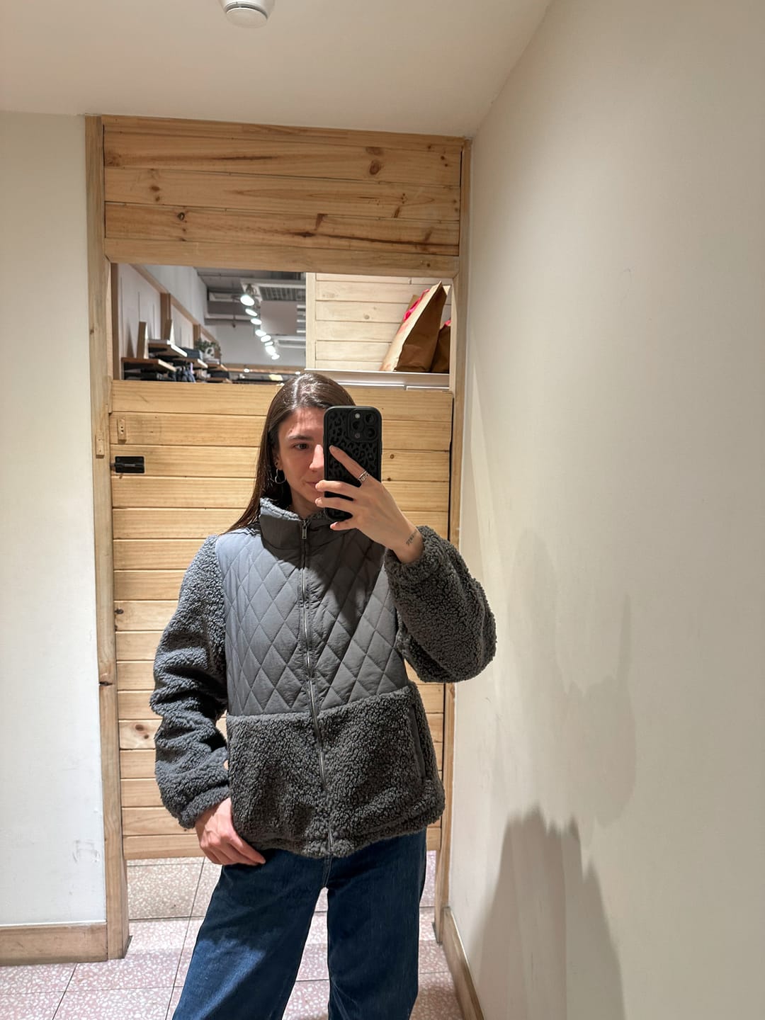 Customer photo review of Chiporro Acolchado Cuello Alto Gray