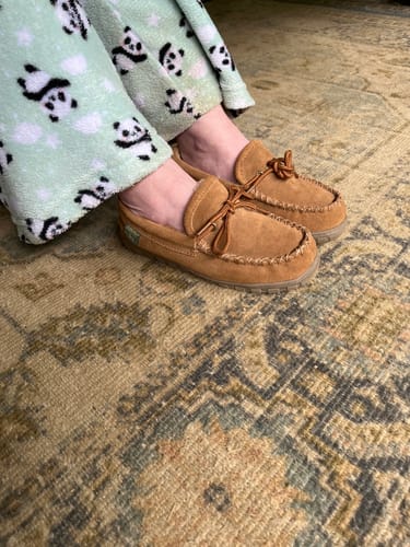 Customer photo review of Women's Moccasins