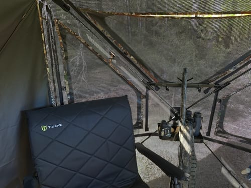 Customer photo review of Hunting Chair Adjustable Height 360°  Swivel Blind Chair With Armrests
