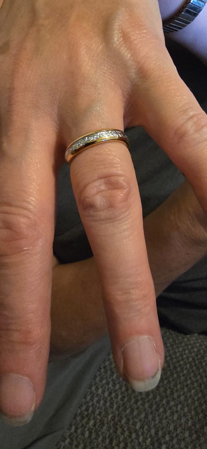 Customer photo review of The Golden Steel 4mm Wonder Ring