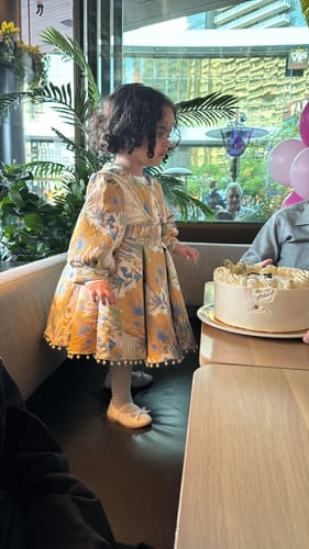 Customer photo review of Children's Birthday Dresses Girls Cute Communion Dresses