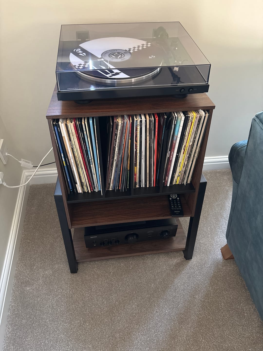 Customer photo review of Eiffel RS Record Player Stand