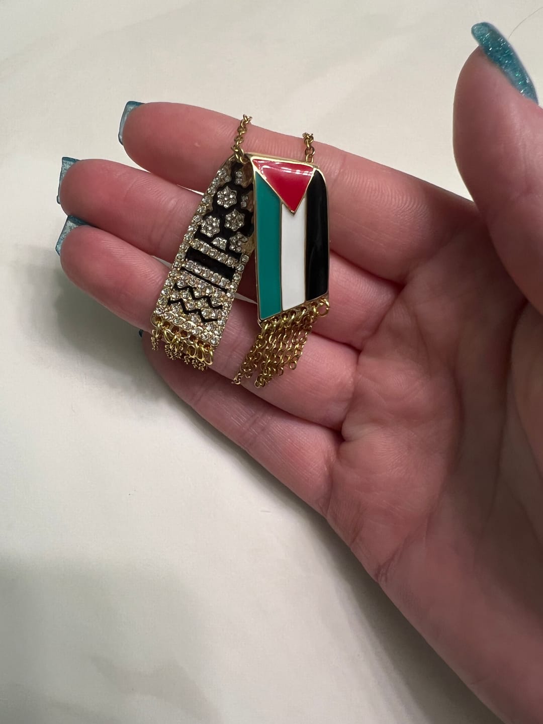 Customer photo review of Keffiyeh Necklace