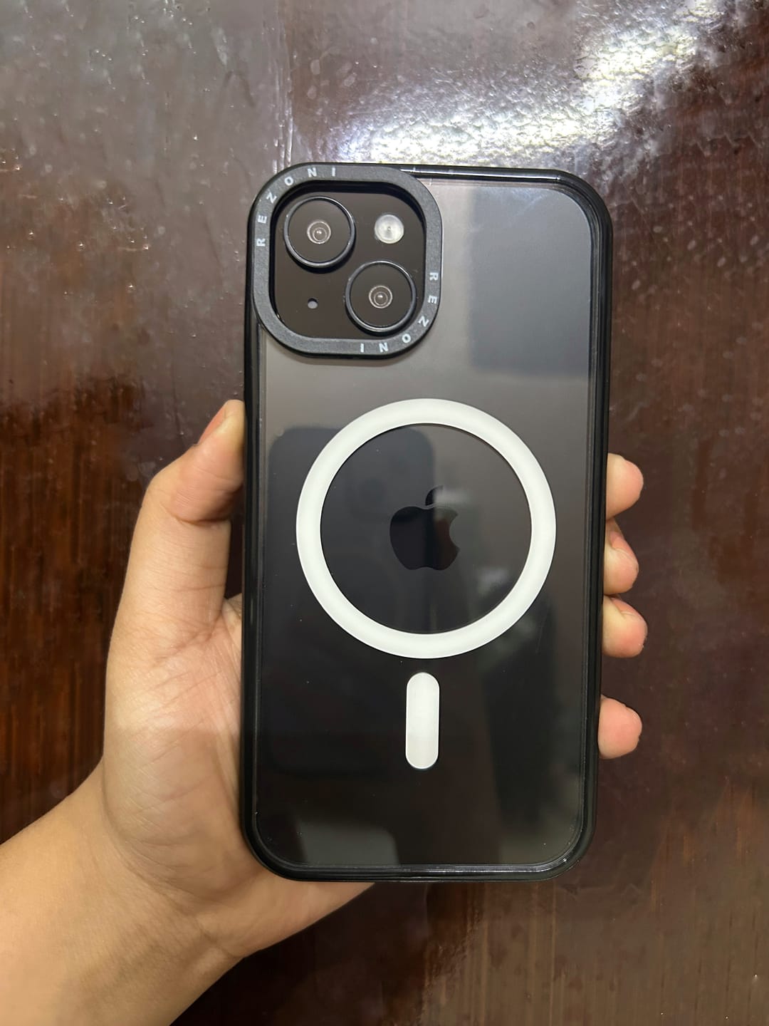 Customer photo review of Reverb 2.0 Impact MagSafe Clear Case