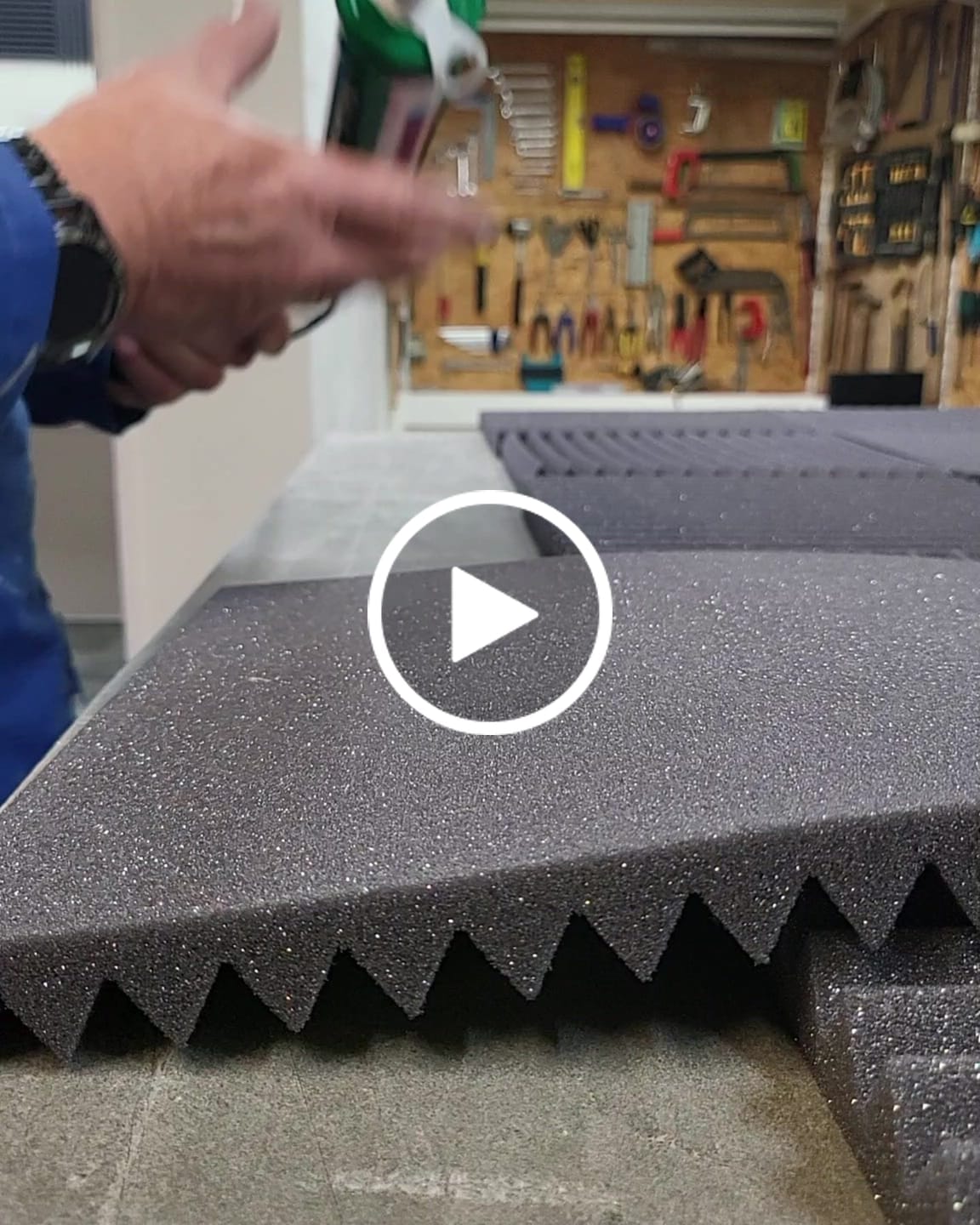 Customer video review of Lijmkit Belned Megastrong Koker 290ml