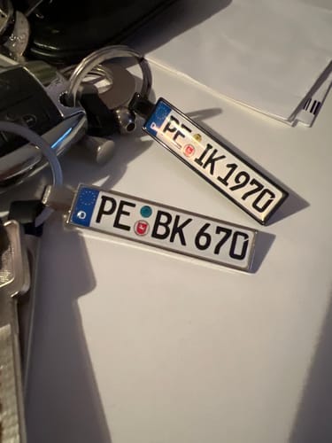 Customer photo review of Kennzeichen Schlüsselanhänger Mini Nummernschild Metall