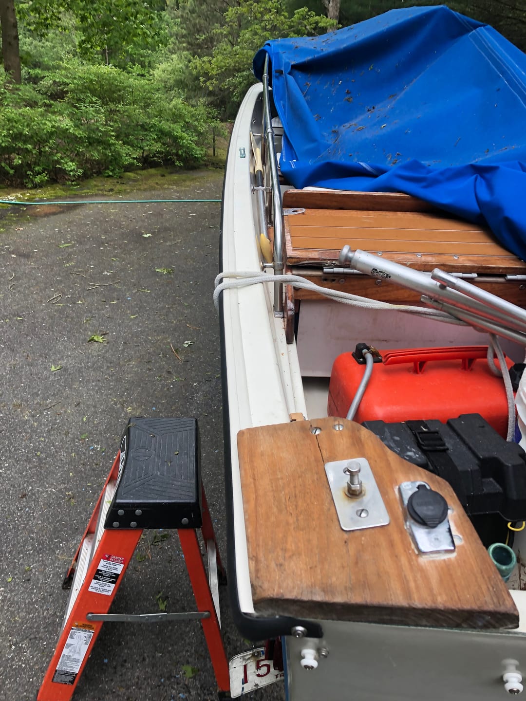 Customer photo review of Boston Whaler 3 Piece OEM Rub Rail - *Off White With Black Insert*  - Fits Classic 9' - 17'