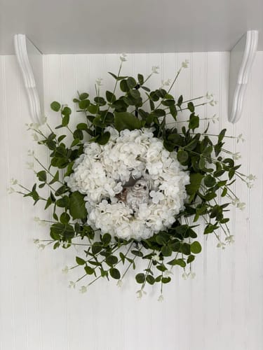 Customer photo review of Real Touch Hydrangea Candle Ring