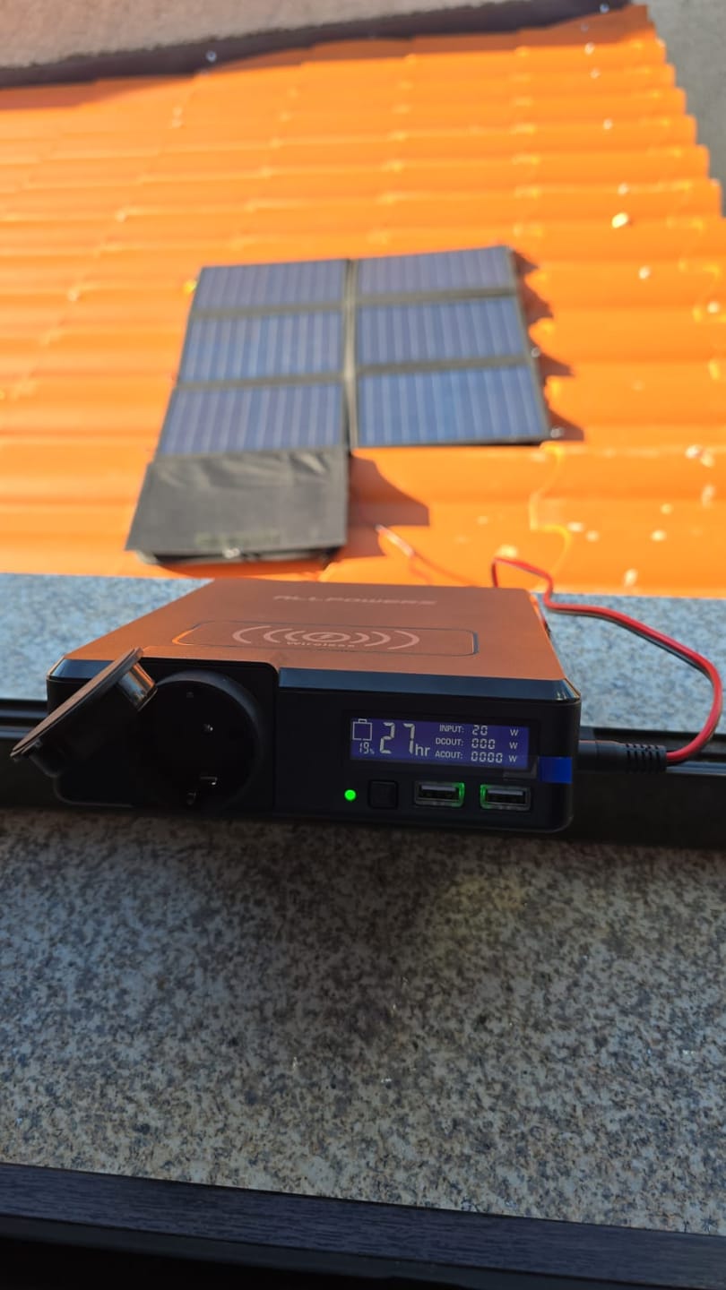 Customer photo review of ALLPOWERS S200 Portable Power Bank 200W 154Wh