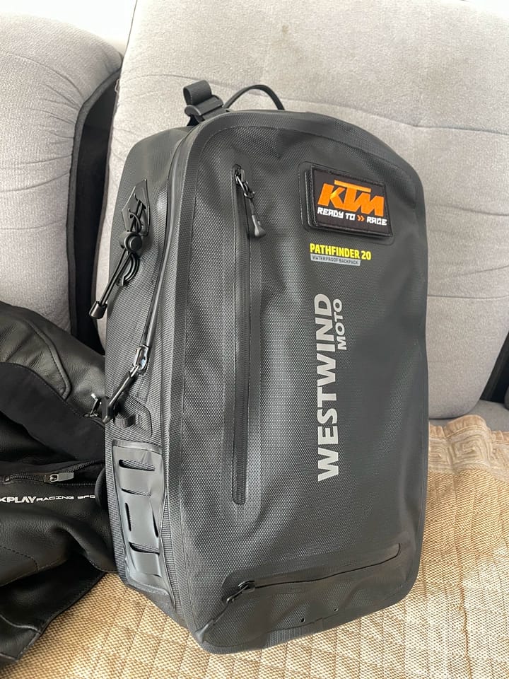 Customer photo review of Pathfinder 20 Backpack