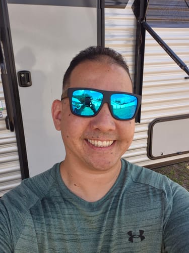 Customer photo review of Mis Raíces Blue