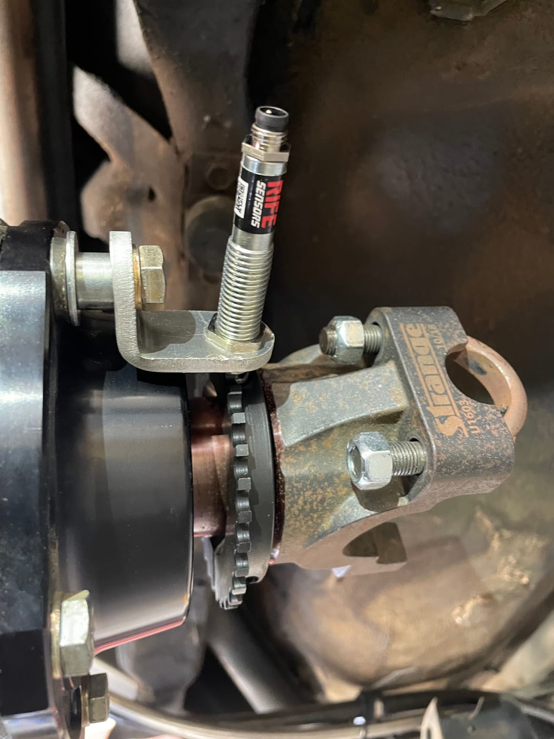 Customer photo review of Motion Raceworks 32 Tooth High Def Driveshaft Speed Wheel (Ford 9")