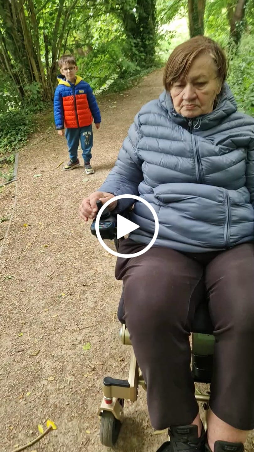 Customer video review of Wide-Seat Electric Wheelchair Powerchair Freedom Elite ST