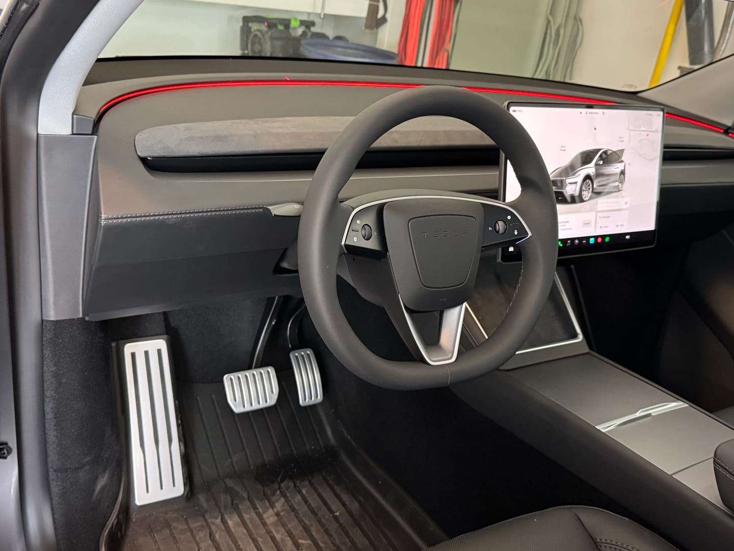Customer photo review of Self-flip Lock Aluminum Performance Foot Pedal Set for Tesla Model 3/Y