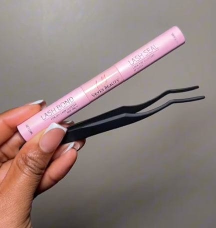 Customer photo review of Lash Bond & Seal - Black 10ml