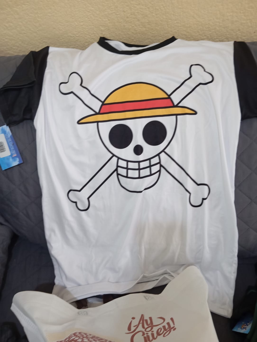 Customer photo review of Playera Pijama One Piece Nakama Oficial