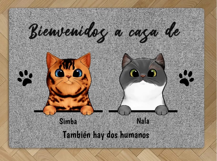 Customer photo review of Bienvenidos a lo de gatos curiosos - Felpudo personalizado
