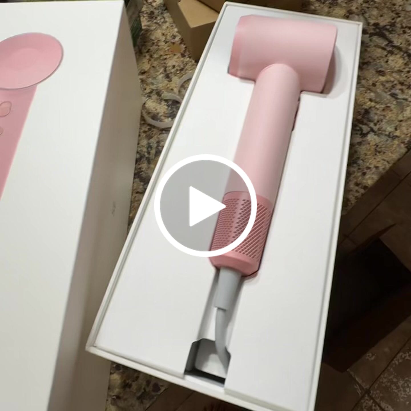 Customer video review of Laifen SE · High-speed hair dryer