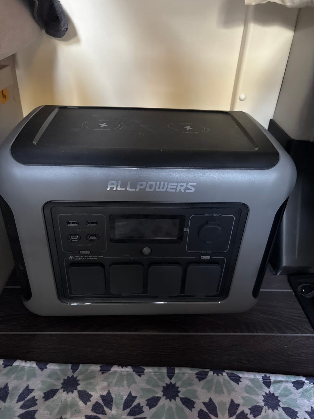 Customer photo review of ALLPOWERS R1500 Station électrique portable 1800W 1152Wh Batterie LiFeP04