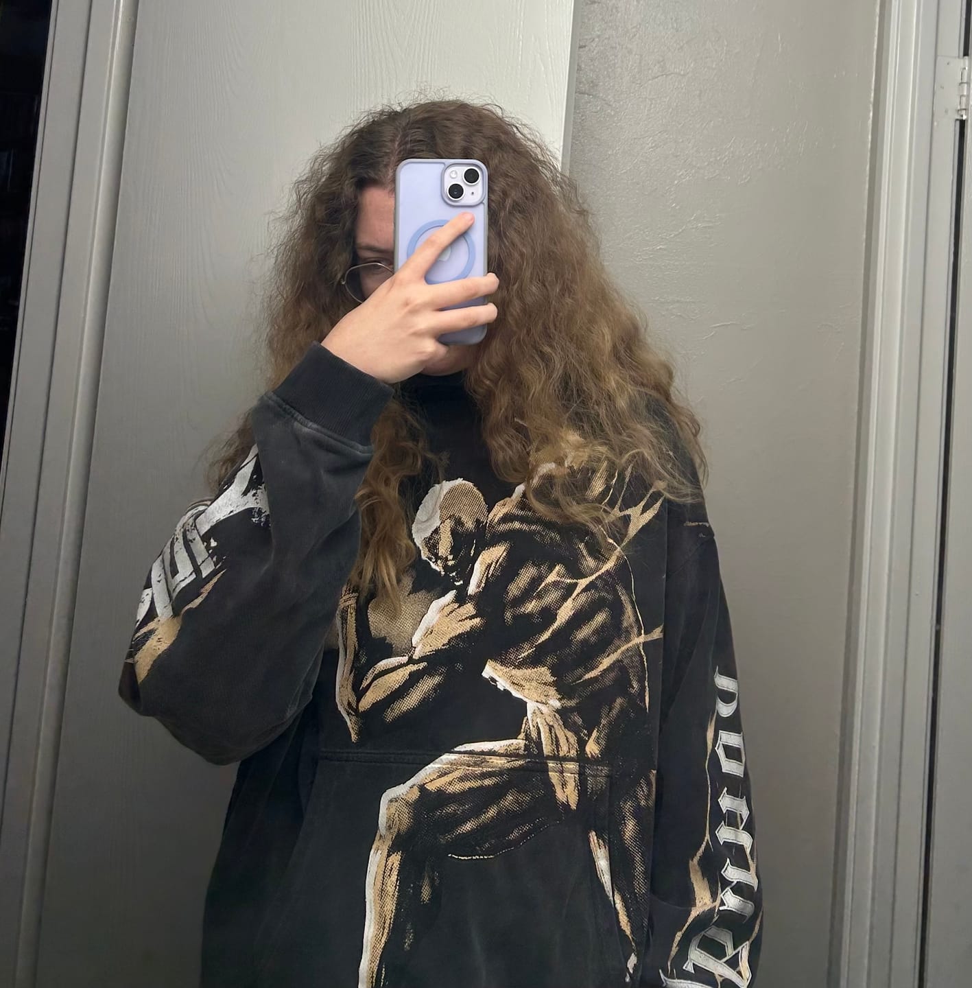 Customer photo review of 5129 - AOT©  x YLA Pullover Hoodies