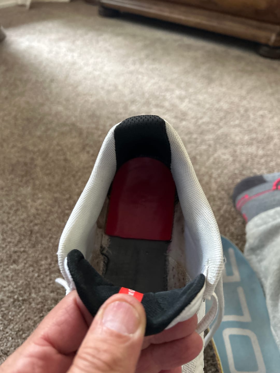 Customer photo review of NEW! 1 Pair of RTP HEEL PAD XC v2 Red- Protect your joints while keeping your shoes feeling natural.