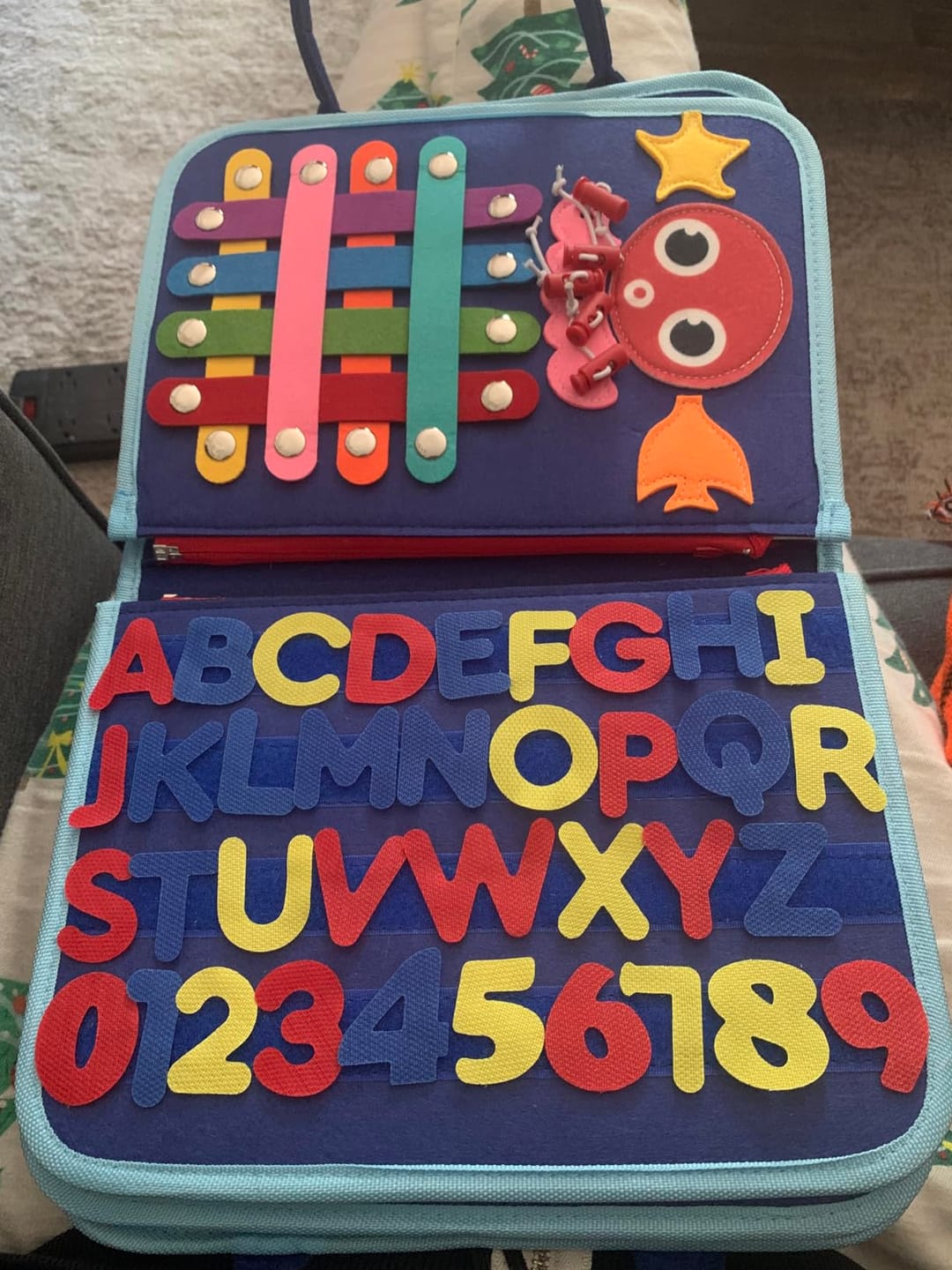 Customer photo review of Cahier Montessori – Éveil ludique pour les petites mains curieuses