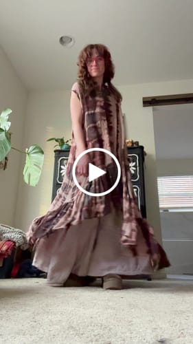 Customer video review of Summer Dahlia Duster 0425 010