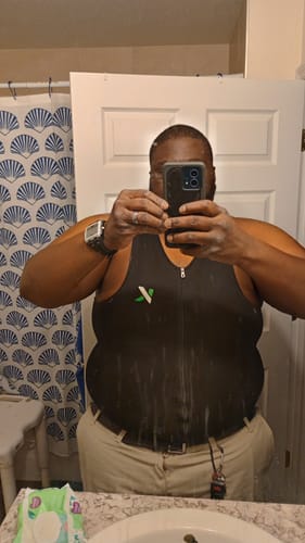 Customer photo review of Men's Zipper Neoprene Sauna Vest