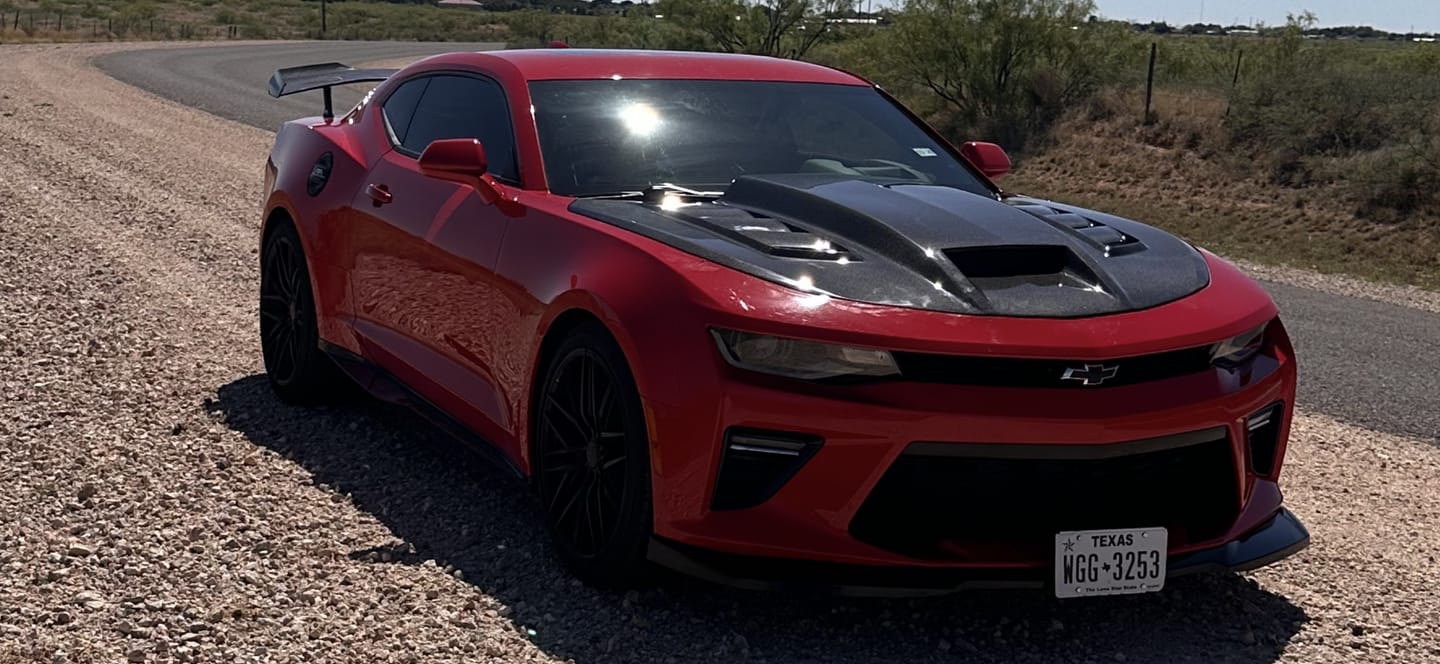 Customer photo review of 2016-2025 Chevy Camaro Terminator Full Carbon Fiber Hood
