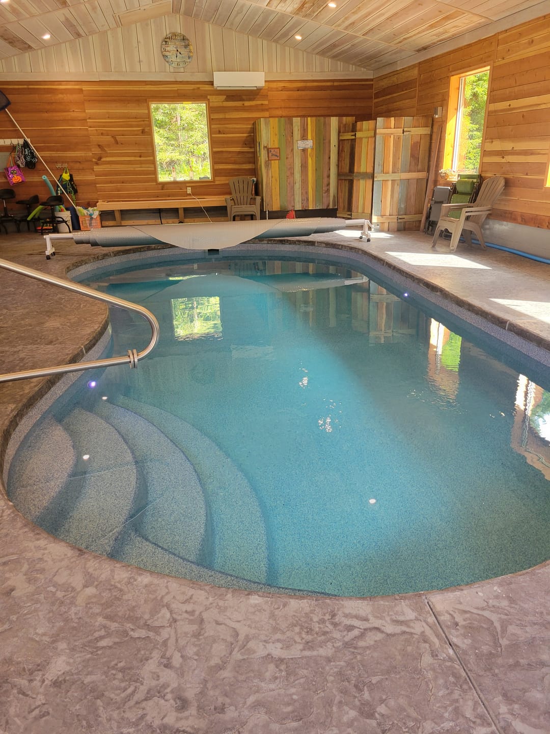 Customer photo review of Rocky's Premium Reel System For Swimming Pool Solar Covers - Ultimate Precision & Durability