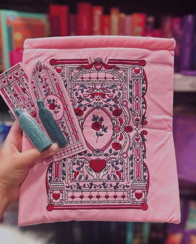 Customer photo review of Sugar & Spice Book Sleeve