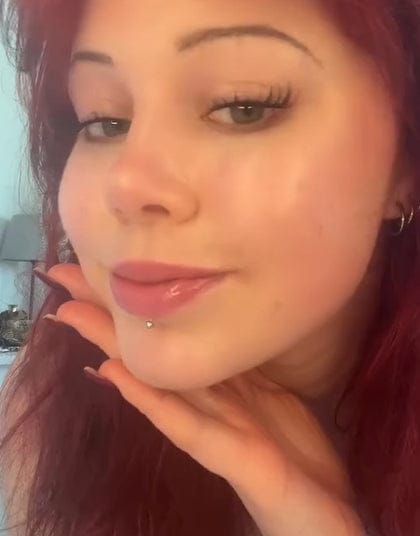 Customer photo review of Lash Bond & Seal - Black 10ml