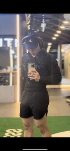 Customer photo review of Void Tech™ Hollow Knight hoodie Compression [MOONLIGHT BLUE]