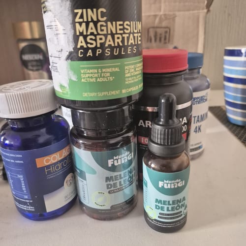 Customer photo review of Melena de León Cápsulas + Gotas - Extracto Ultra Concentrado