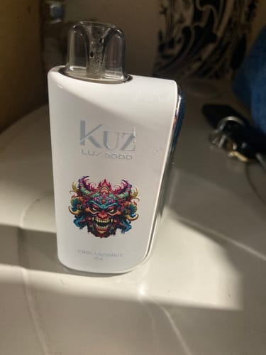 Customer photo review of Kuz Lux 9000 - Cool Coconut Ice
