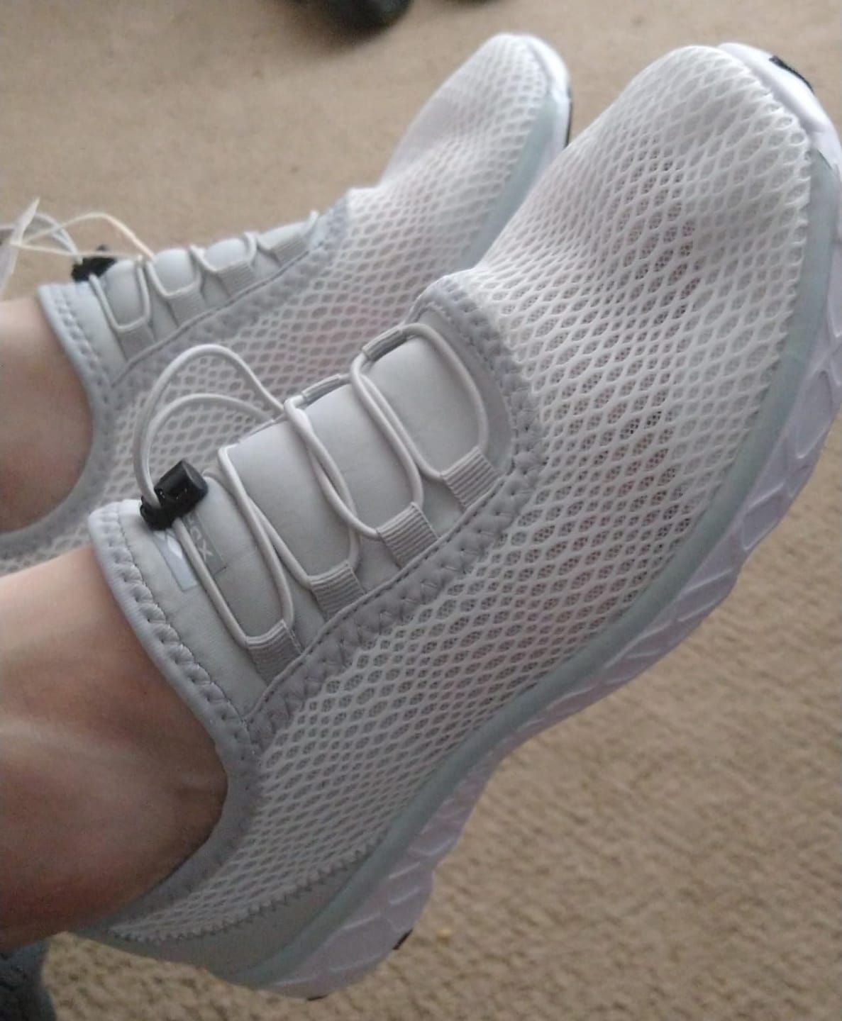 Customer photo review of Aleader Women's Xdrain Classic Knit 3.0 Water Shoes