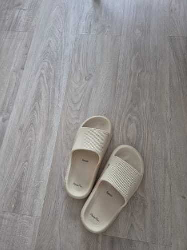 undefined review of HappyFlops image 1 out of 1
