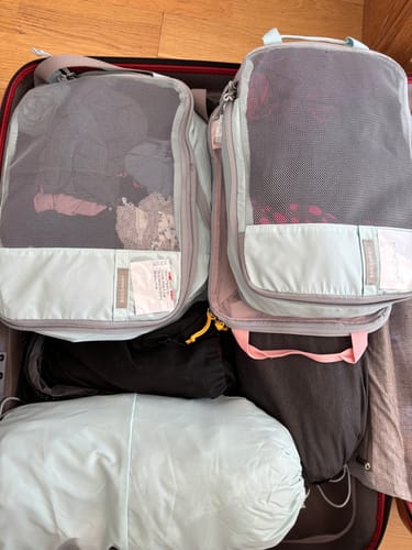 Customer photo review of Bagsmart Compression Packing Cubes