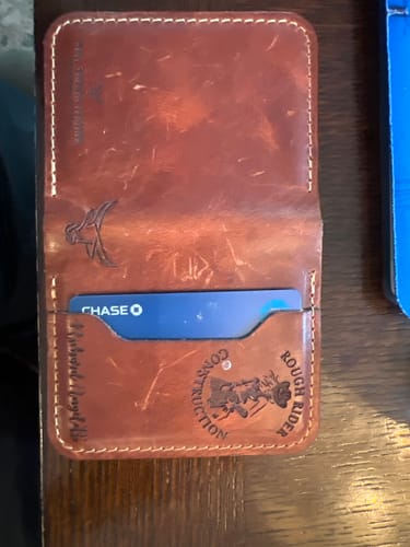 Customer photo review of The Georgetown Minimalist Wallet in Chestnut Brown