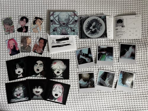 Customer photo review of Alien Stage - Album Vol. 1