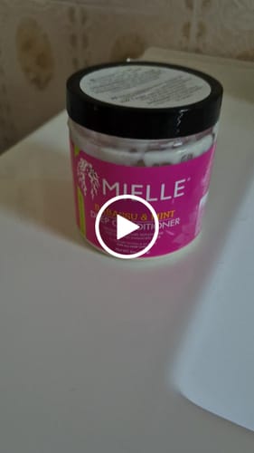 Customer video review of Mielle Babassu & Mint Deep Conditioner 227g