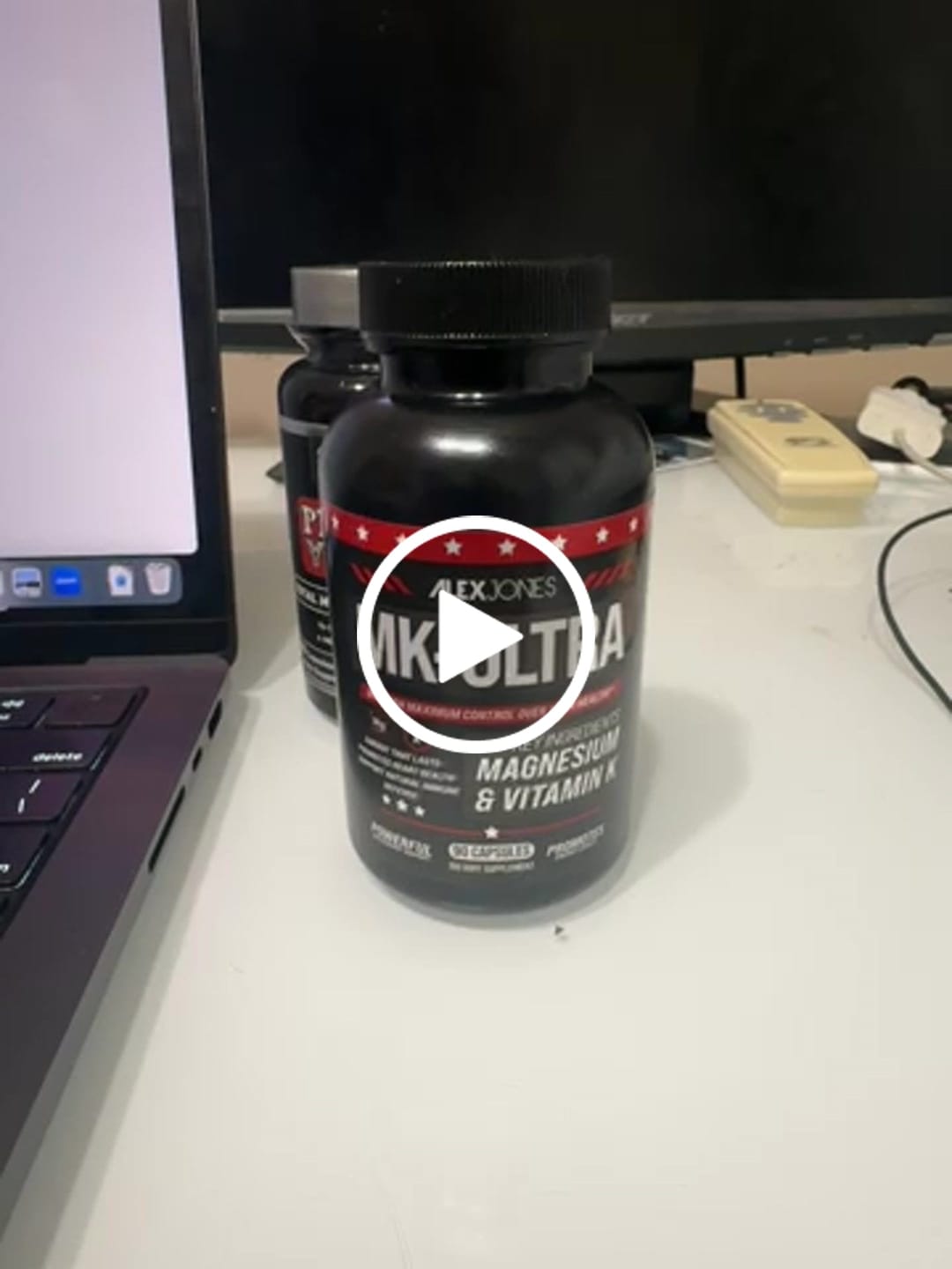 Customer video review of MK-ULTRA - Advanced Neuroboost Formula