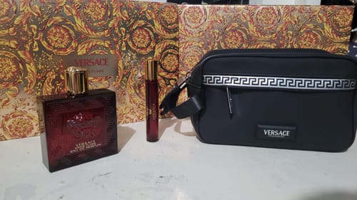 Reseña con foto de un cliente sobre Set 3Pzs Versace Eros Flame