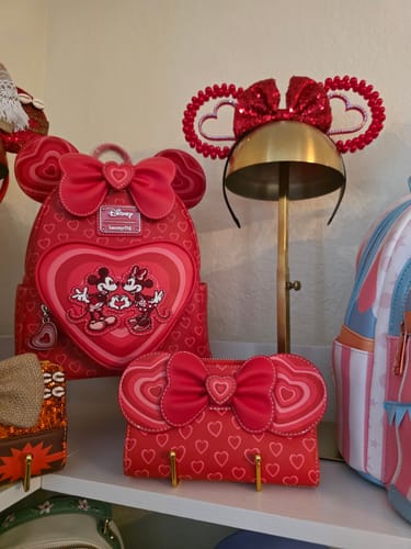 Customer photo review of Loungefly Disney Mickey and Minnie Valentines Day Mini Backpack