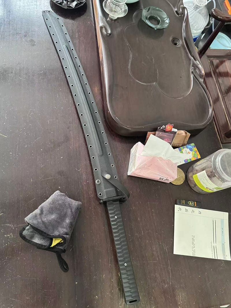 Customer photo review of Pioneer Katana (Tactical Katana™ – Titanium-Coated Version)