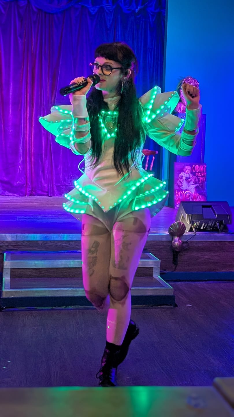 Customer photo review of LED Female Warrior Suits Luminous Costume Suits Light Clothing for Women Ballroom Dance Glowing Dress China Ladies Accessories