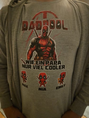 Customer photo review of Dadpool - personalisierbar