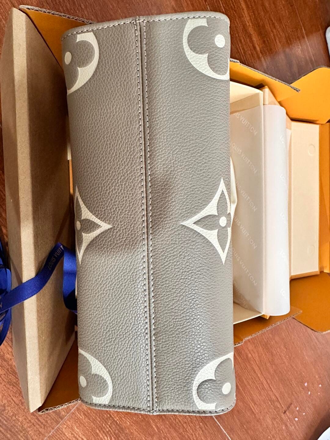 Customer photo review of 【ルイヴィトン】大容量で使いやすい♪オンザゴーMM バッグM45494