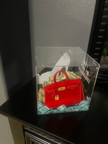 Customer photo review of Luxe Red | $10k Smashbox